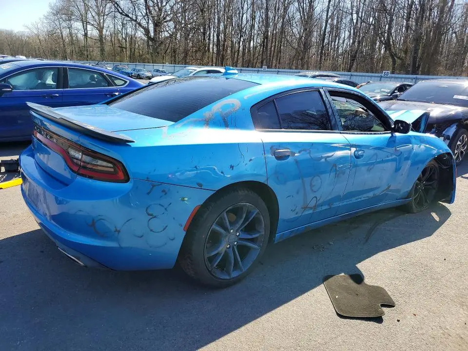 2016 DODGE CHARGER SXT  