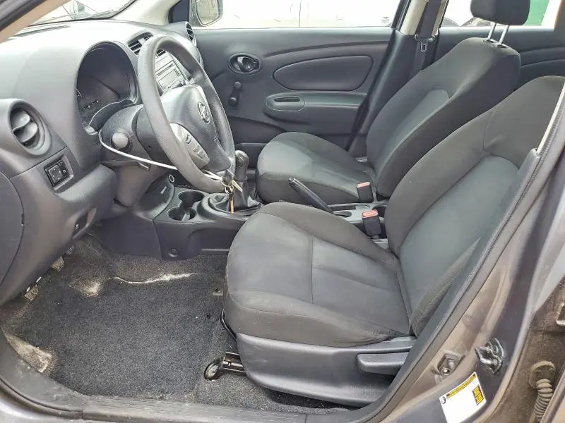 2018 NISSAN VERSA S  