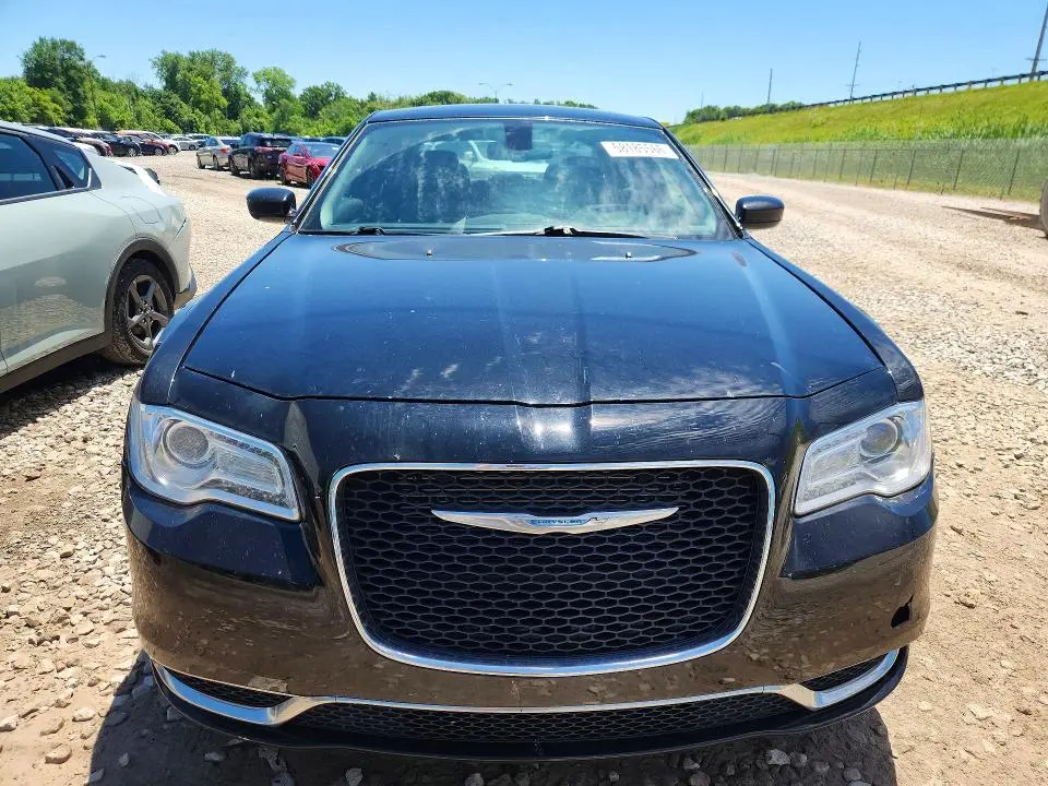 2015 CHRYSLER 300 LIMITED  