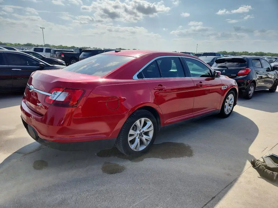 2011 FORD TAURUS SEL  