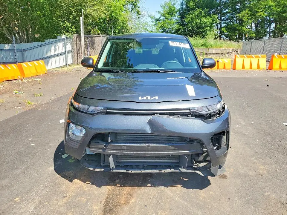 2022 KIA SOUL LX  