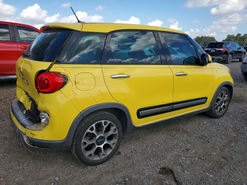 2014 FIAT 500L TREKKING  