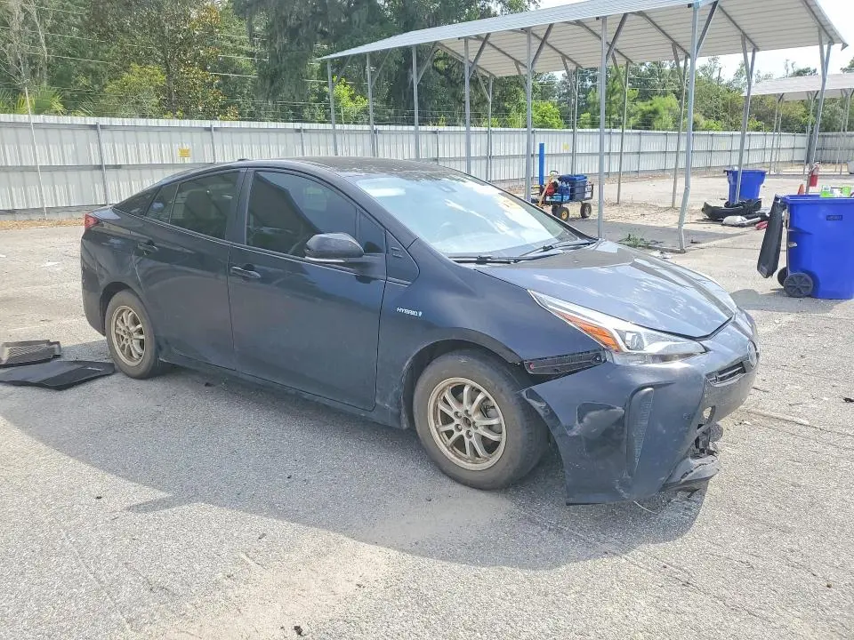 2021 TOYOTA PRIUS LE  