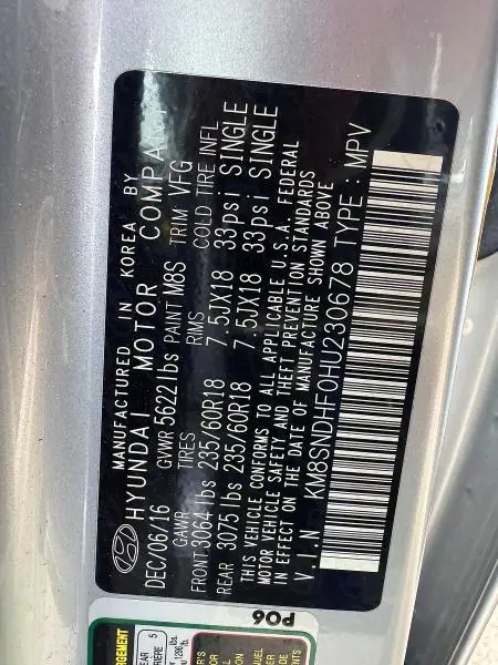 2017 HYUNDAI SANTA FE SE  