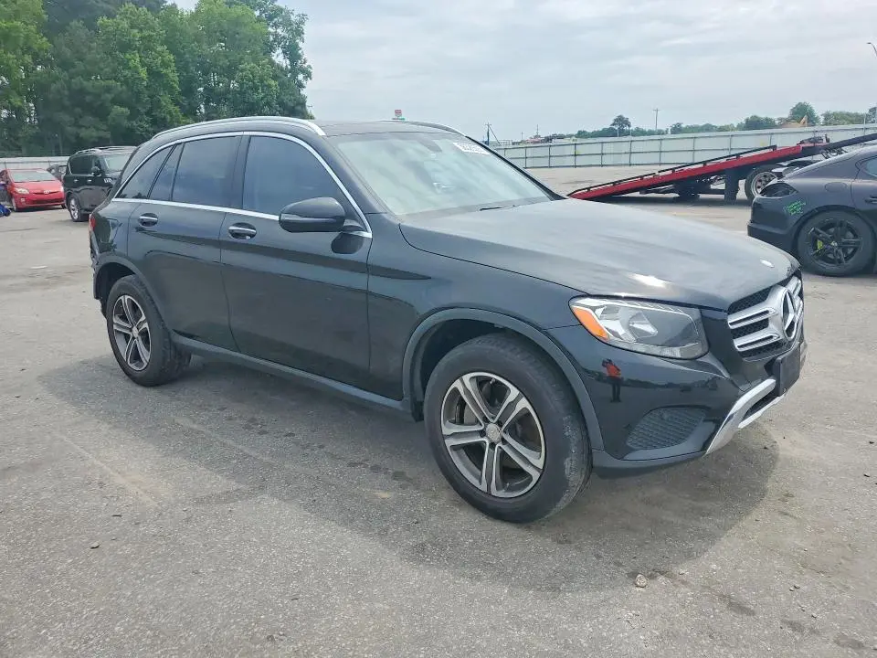 2016 MERCEDES-BENZ GLC 300 4MATIC  