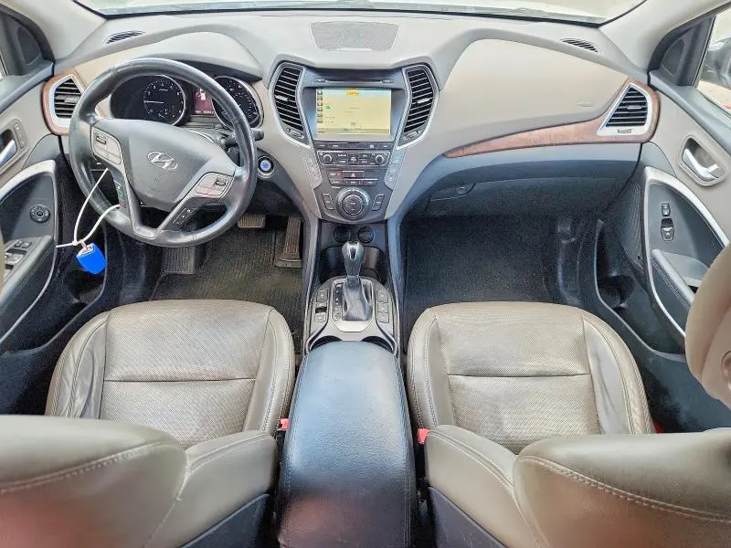 2017 HYUNDAI SANTA FE SE ULTIMATE  