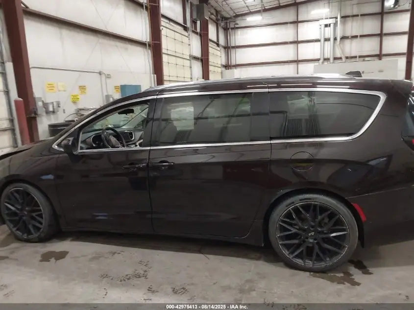 2018 CHRYSLER PACIFICA LX