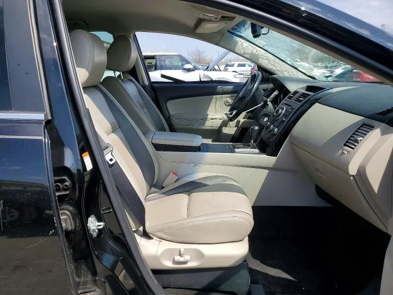 2011 MAZDA CX-9   