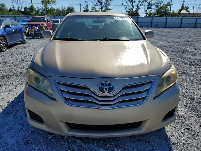 2011 TOYOTA CAMRY   