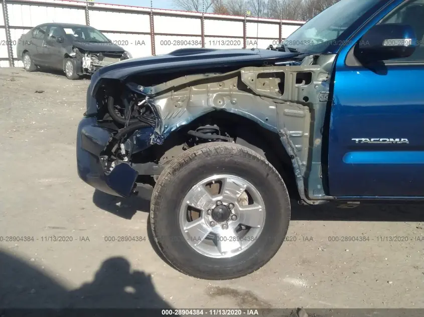 2015 TOYOTA TACOMA 