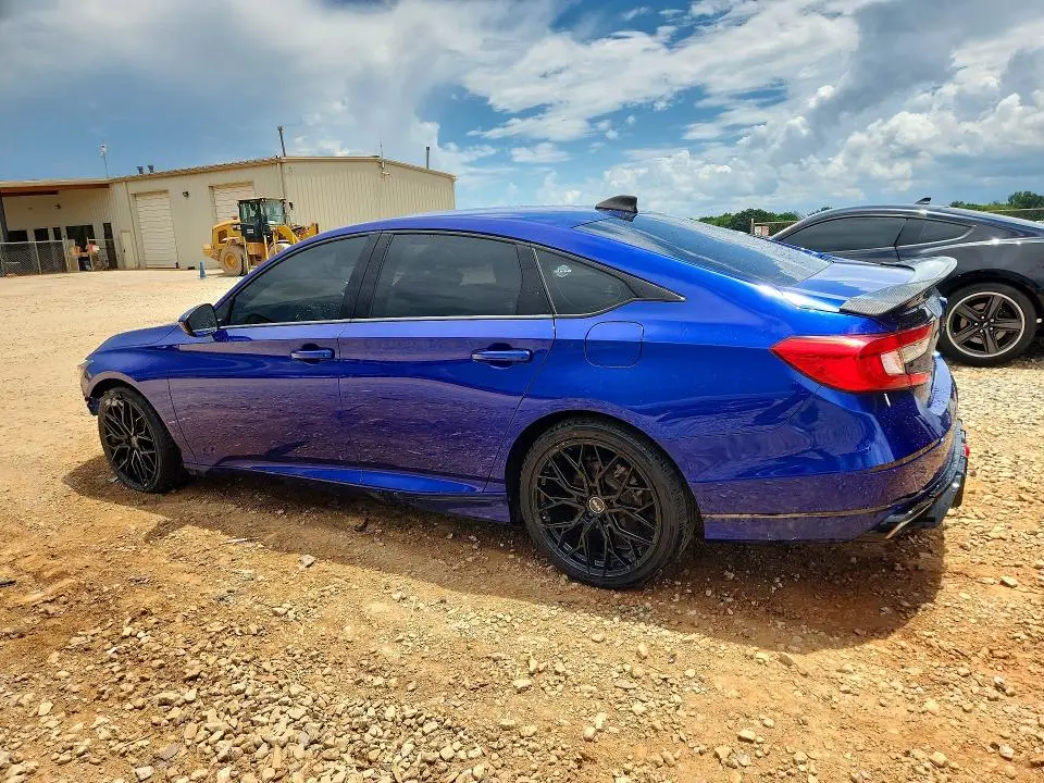 2020 HONDA ACCORD SPORT  