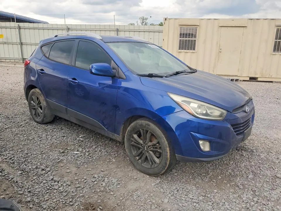 2014 HYUNDAI TUCSON SE  