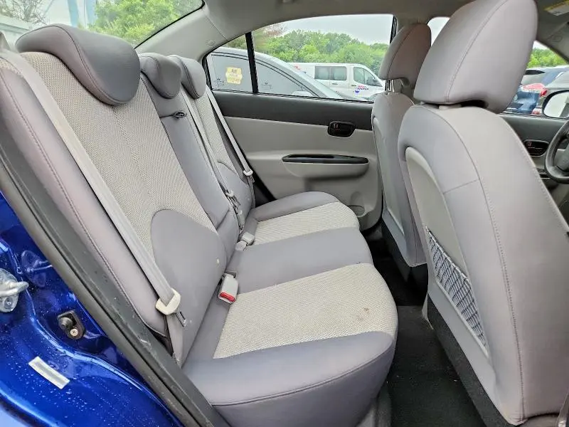 2010 HYUNDAI ACCENT GLS  