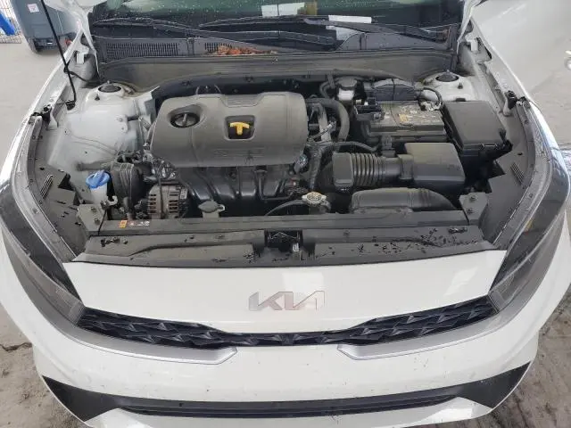 2024 KIA FORTE LX  