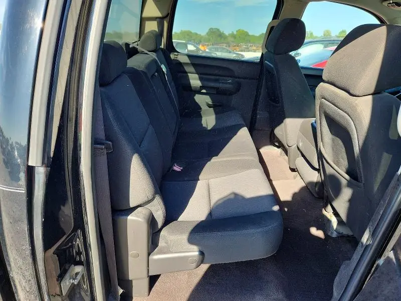 2011 CHEVROLET SILVERADO C1500 LS  