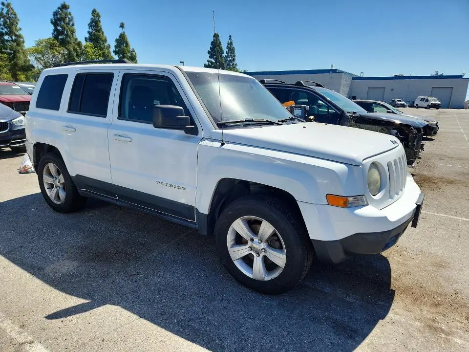 2012 JEEP PATRIOT LATITUDE  