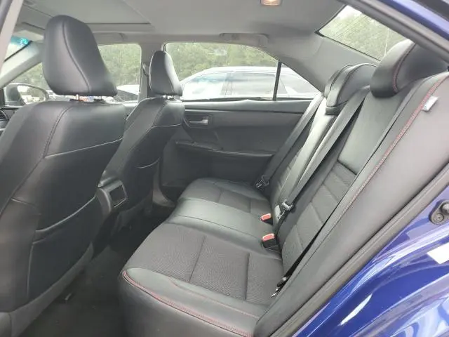 2016 TOYOTA CAMRY SE