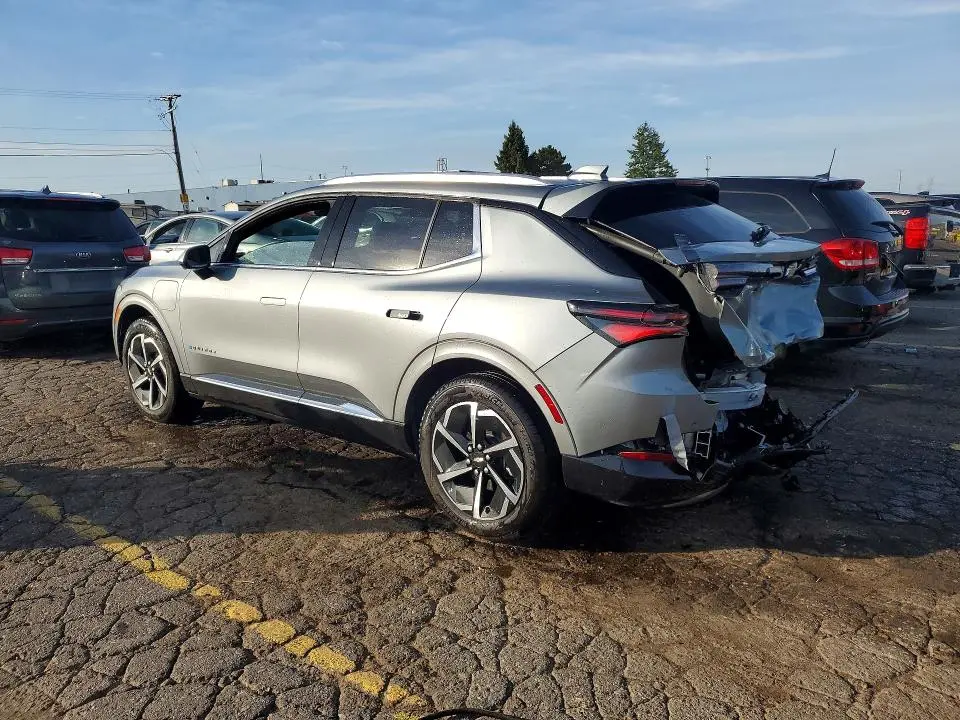 2024 CHEVROLET EQUINOX 2LT  