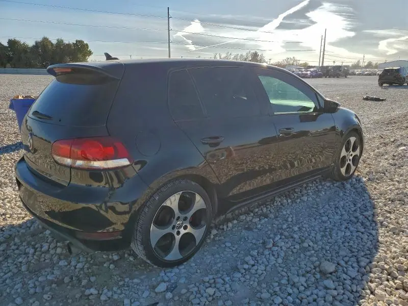 2011 VOLKSWAGEN GTI   