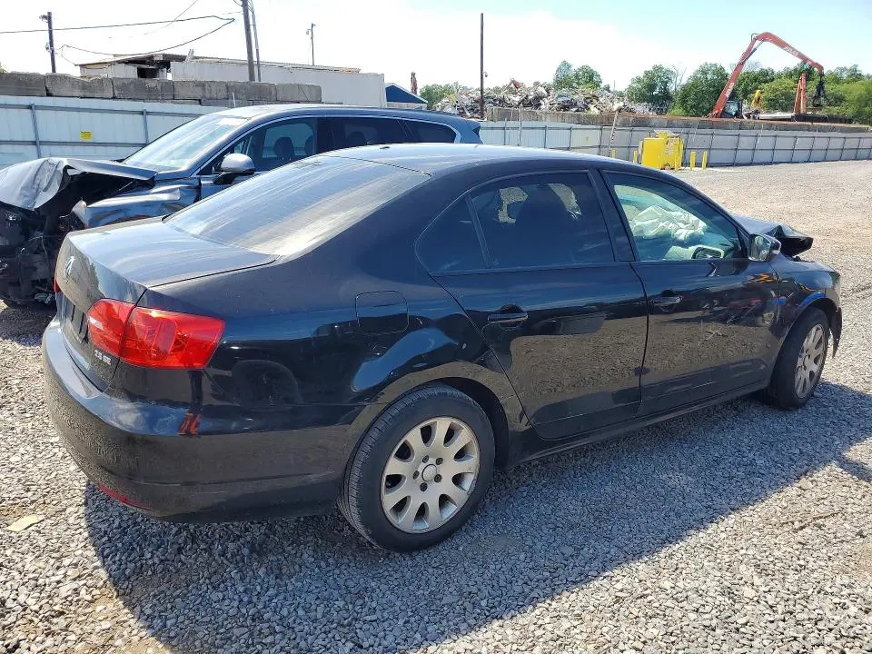 2012 VOLKSWAGEN JETTA SE  