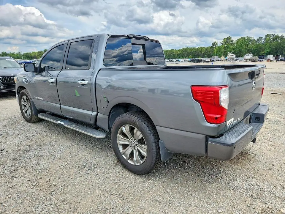 2017 NISSAN TITAN S  