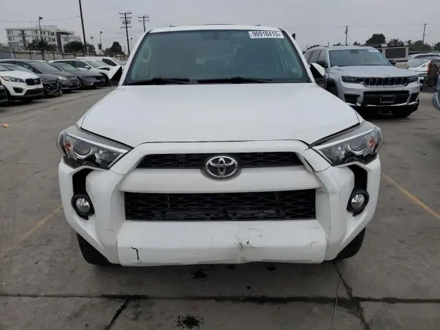2018 TOYOTA 4RUNNER SR5  