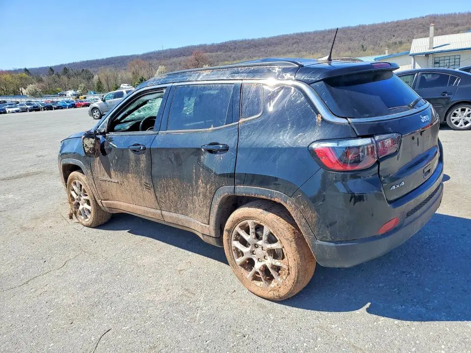 2023 JEEP COMPASS LATITUDE LUX  
