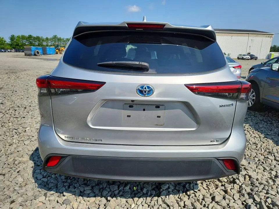 2021 TOYOTA HIGHLANDER HYBRID XLE  