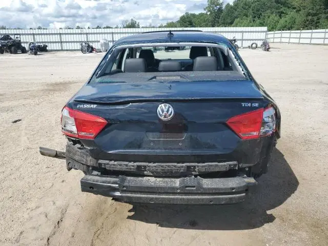 2012 VOLKSWAGEN PASSAT SE  