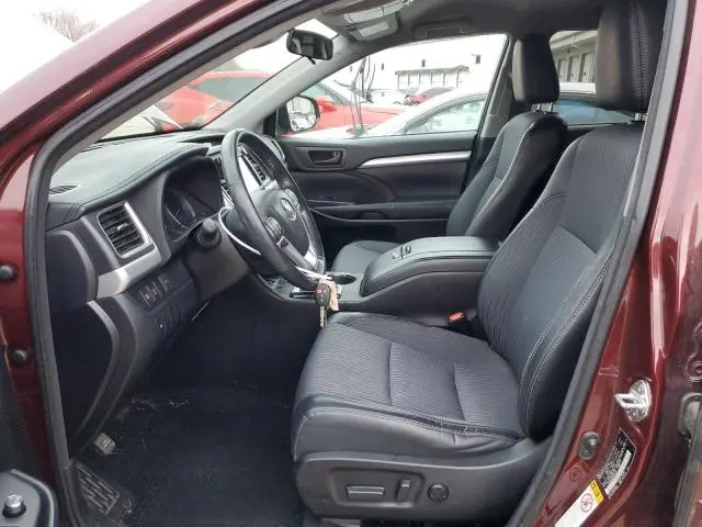 2017 TOYOTA HIGHLANDER LE  