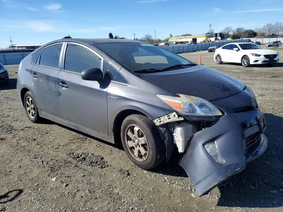 2014 TOYOTA PRIUS FOUR  