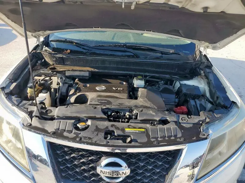 2014 NISSAN PATHFINDER S  