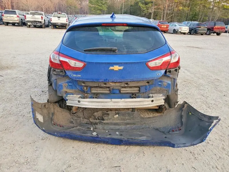 2017 CHEVROLET CRUZE LT  