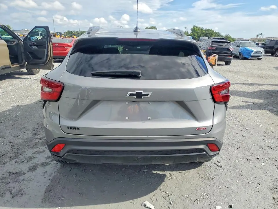 2025 CHEVROLET TRAX 2RS  