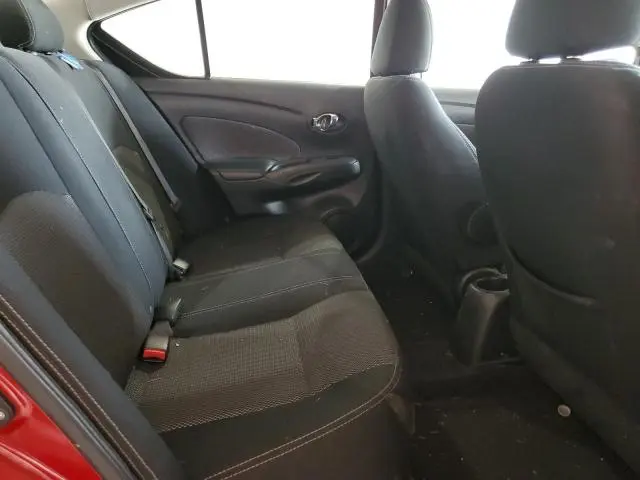 2015 NISSAN VERSA S  