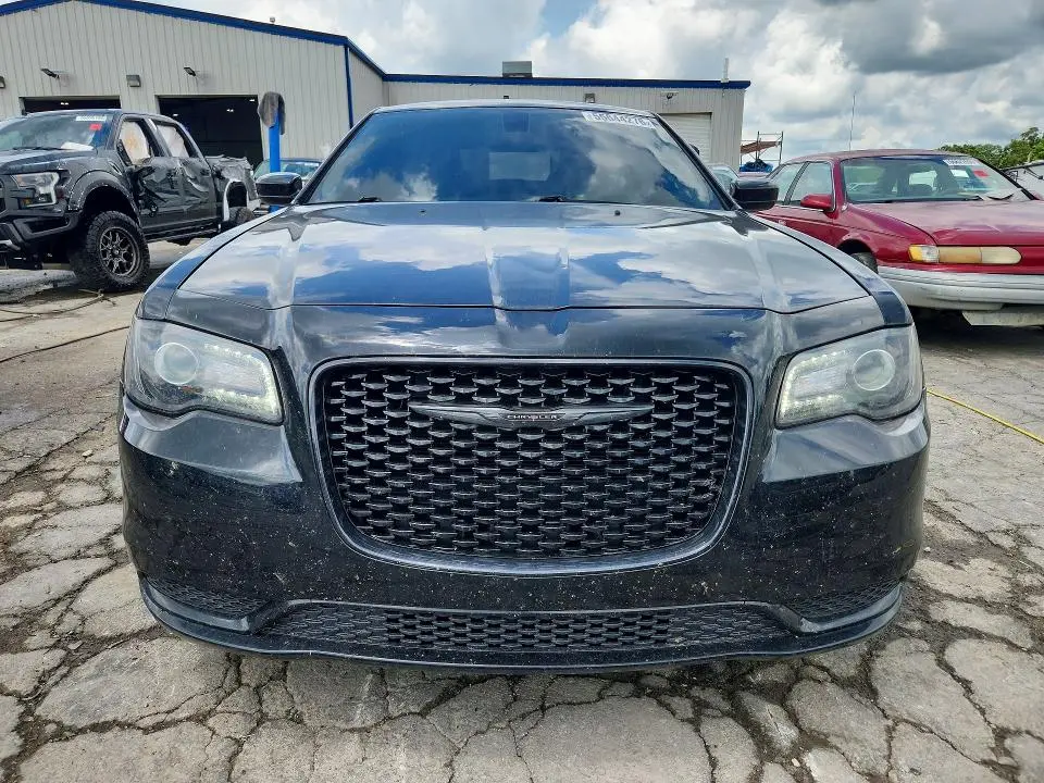 2022 CHRYSLER 300 TOURING  