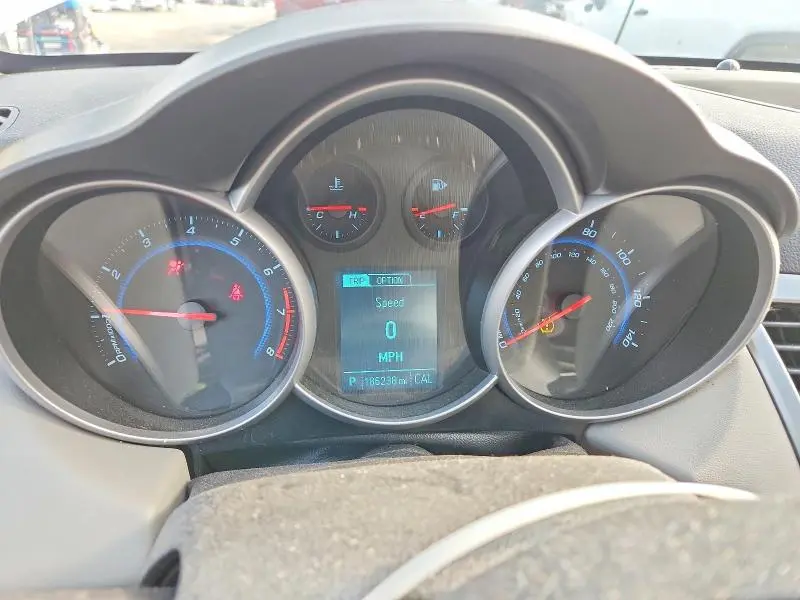 2014 CHEVROLET CRUZE LS  