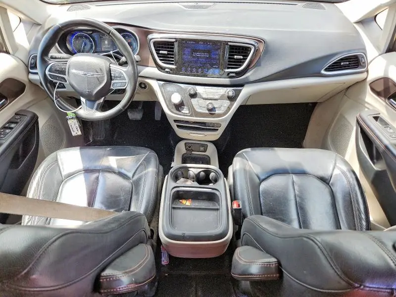 2017 CHRYSLER PACIFICA TOURING L  