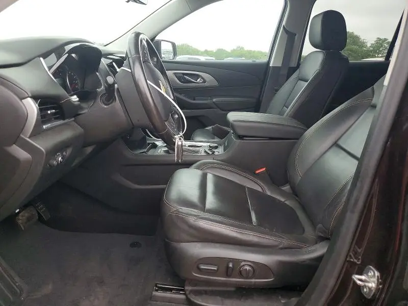 2021 CHEVROLET TRAVERSE LT  
