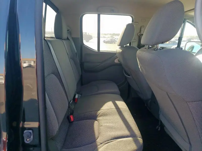 2019 NISSAN FRONTIER S  