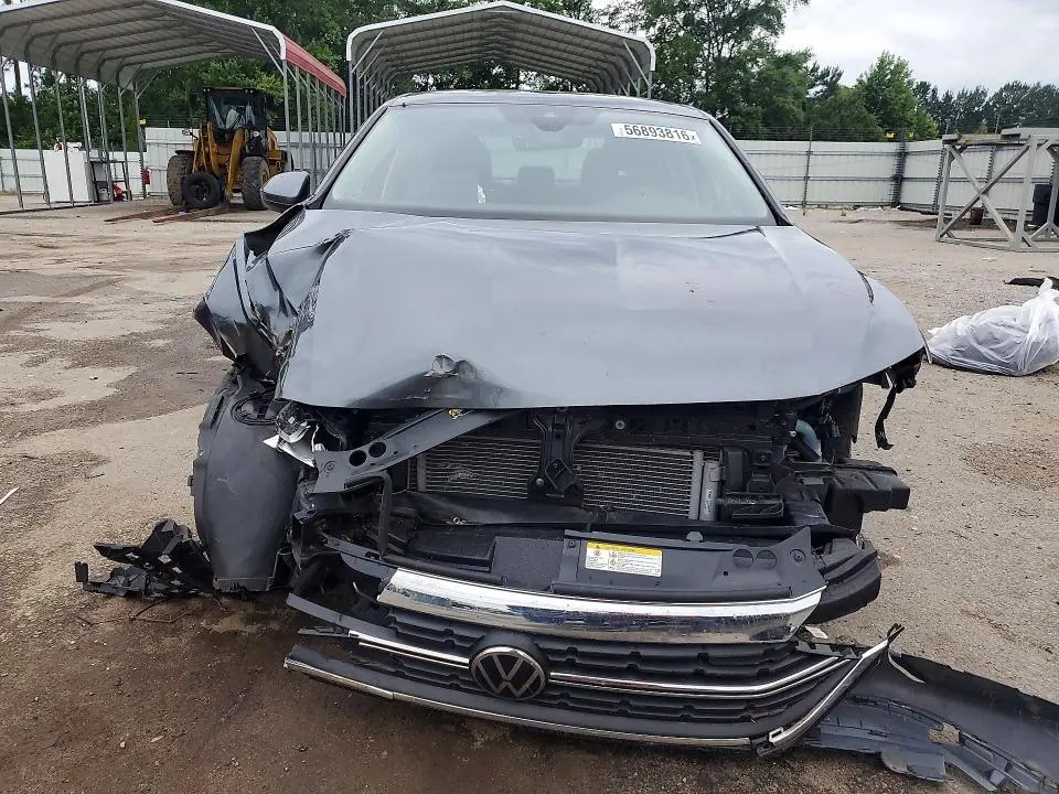 2024 VOLKSWAGEN JETTA SE  
