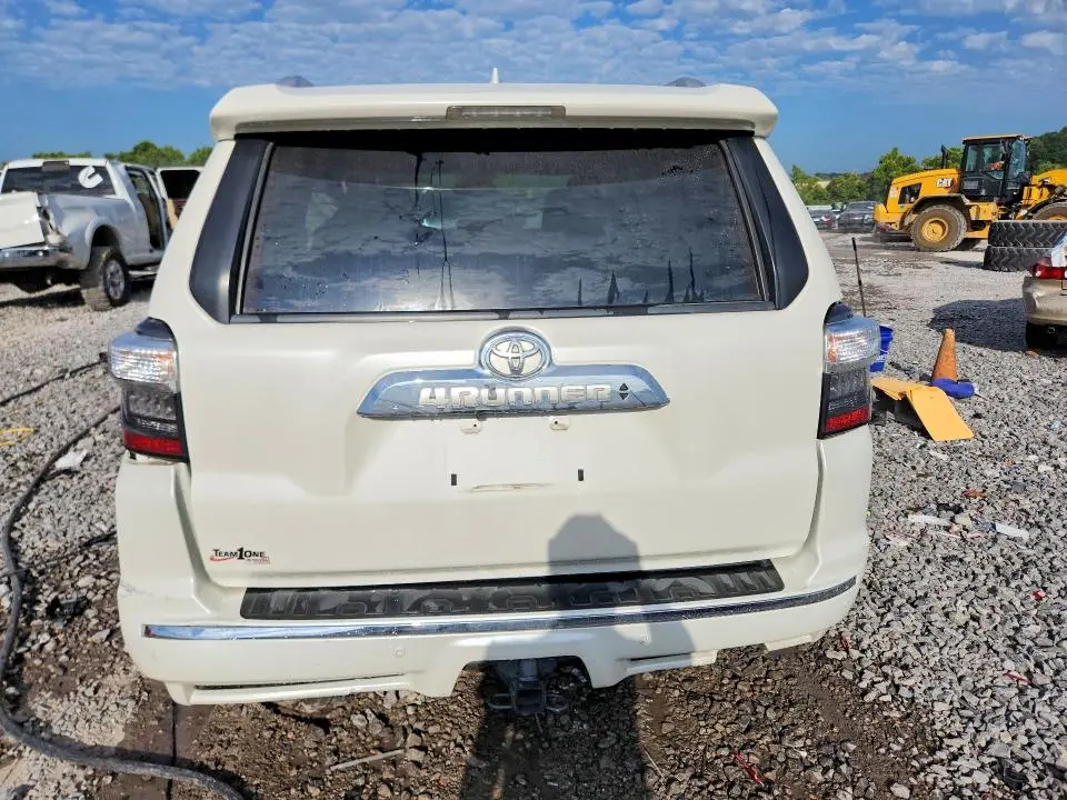 2018 TOYOTA 4RUNNER LIMITED  