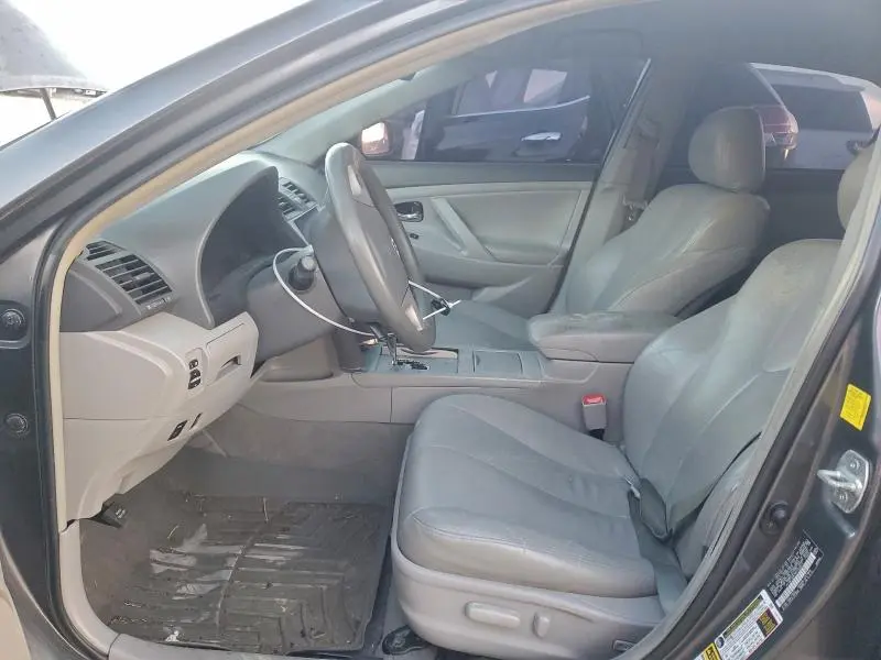 2011 TOYOTA CAMRY BASE  