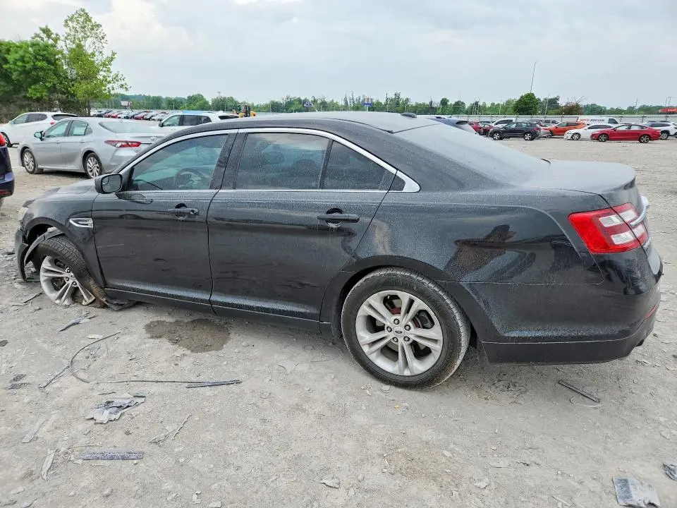 2015 FORD TAURUS SE  