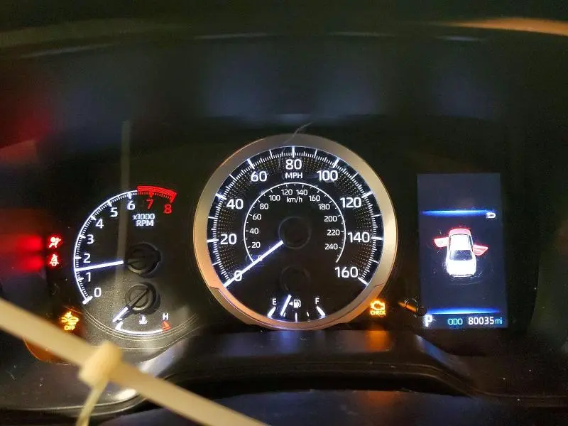 2021 TOYOTA COROLLA LE  