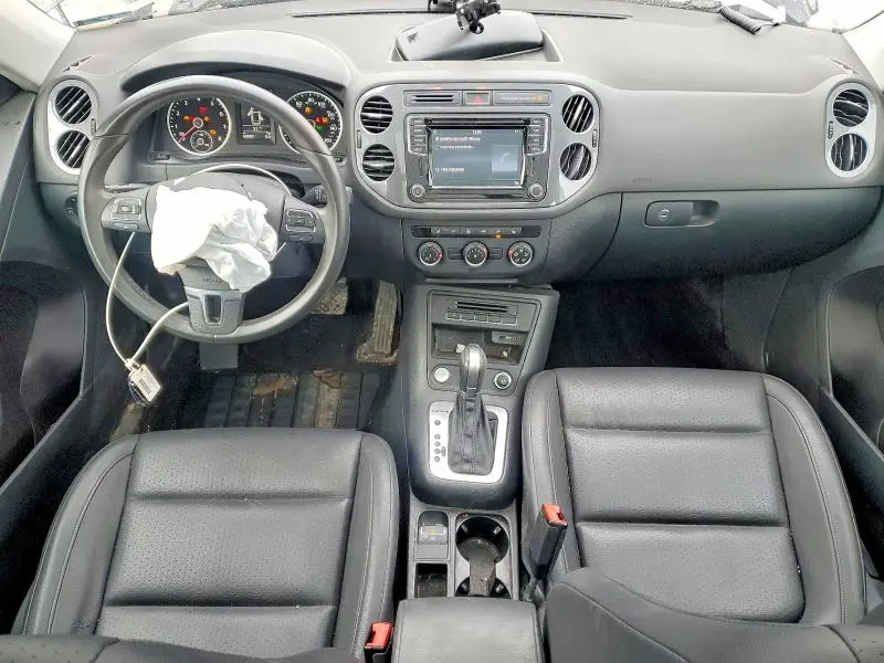 2016 VOLKSWAGEN TIGUAN S  