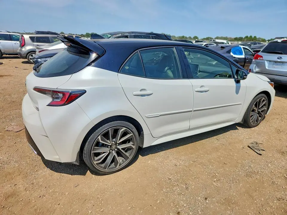 2022 TOYOTA COROLLA XSE  