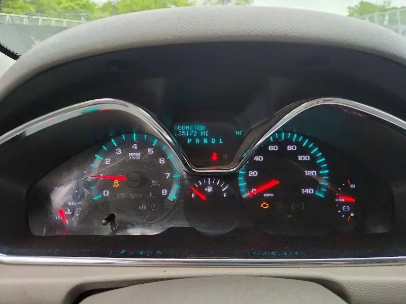 2013 CHEVROLET TRAVERSE LS  