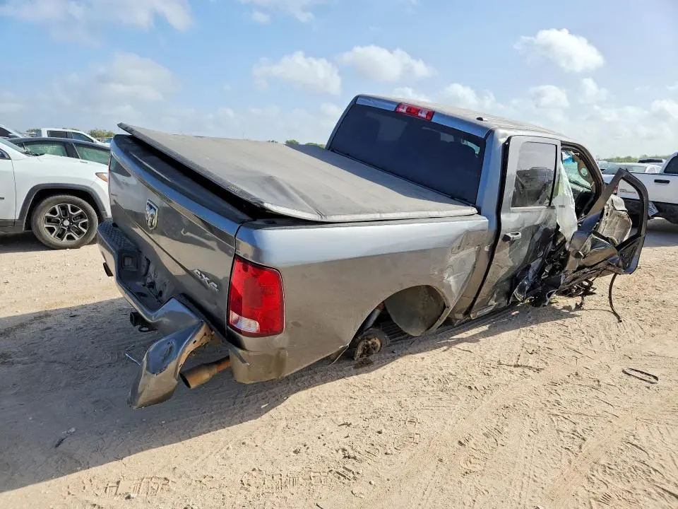 2012 DODGE RAM 1500 ST  