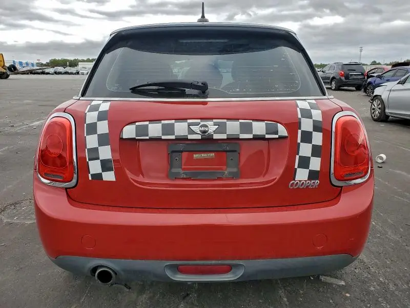 2016 MINI COOPER   